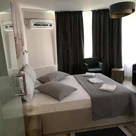 Medusa Mamaia Nord 게스트하우스 3*