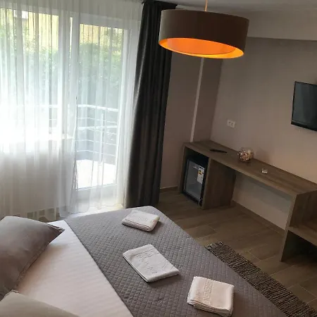 Medusa Mamaia Nord 3* Năvodari