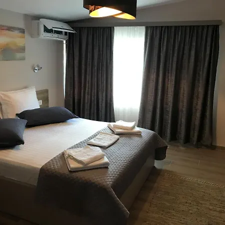 בית הארחה Medusa Mamaia Nord 3*